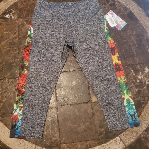 Capri Workout Leggings LulaRoe Jade NWT S Grey - Picture 1 of 8